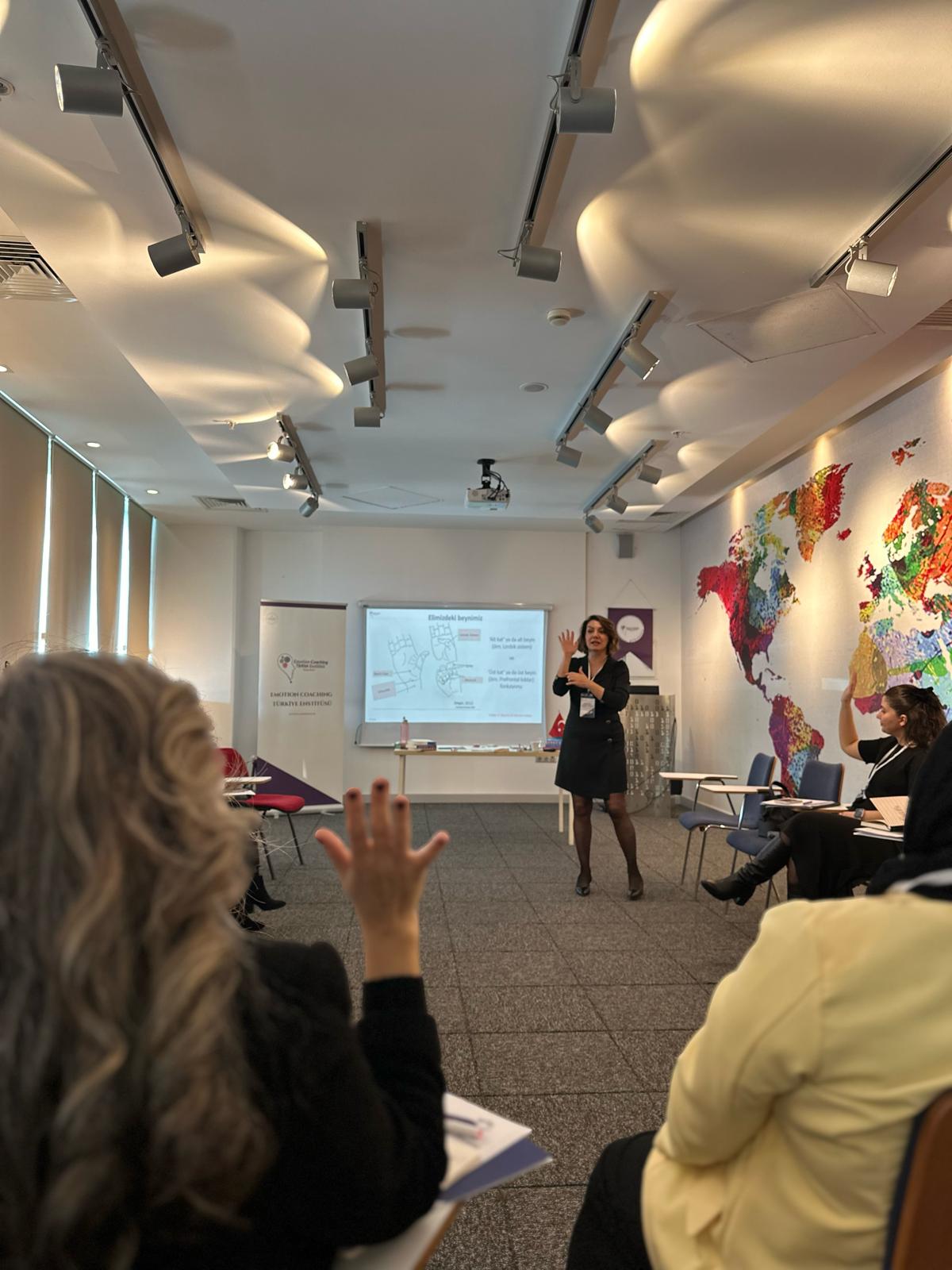 Emotion Coaching & Duygu Dostu İletişim Yaklaşımı Temel Düzey Eğitimi  (Duygu Dostu Ebeveynlik Eğitimi)