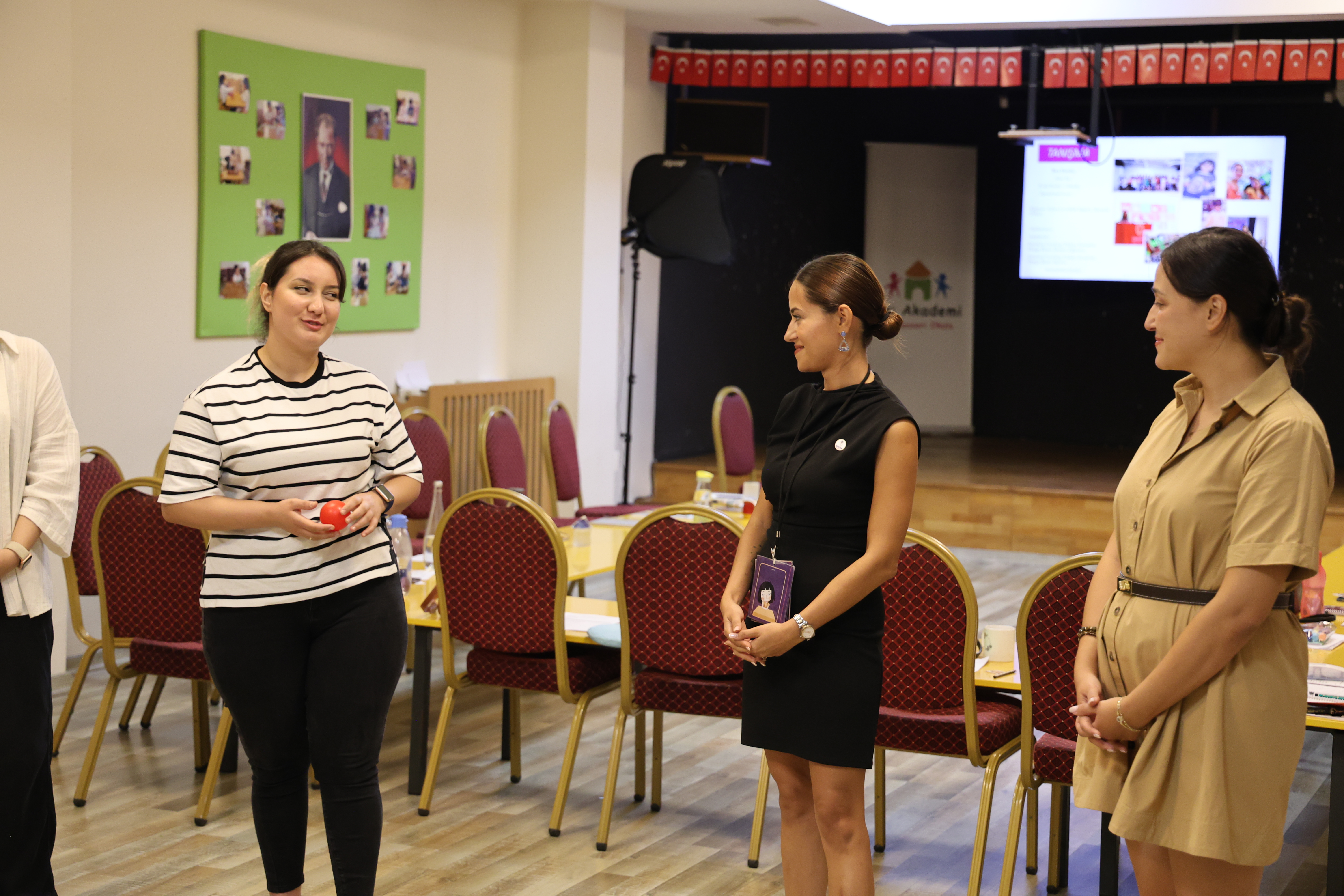 Emotion Coaching & Duygu Dostu İletişim Temel Düzey Ebeveyn Eğitimi